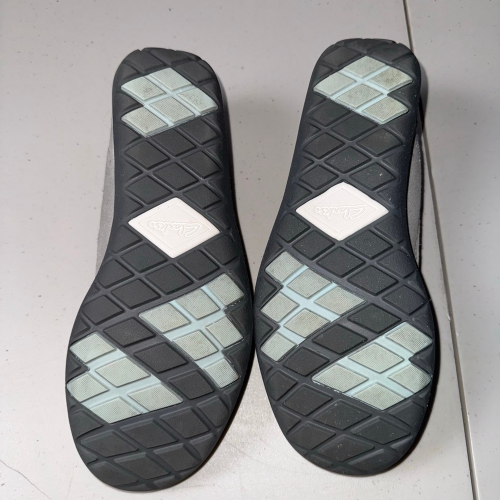 Women's Clarks Aria Pump Outdoor SlipOn Flat Shoes Size 8 Medium Blue Gray - Picture 7 of 9